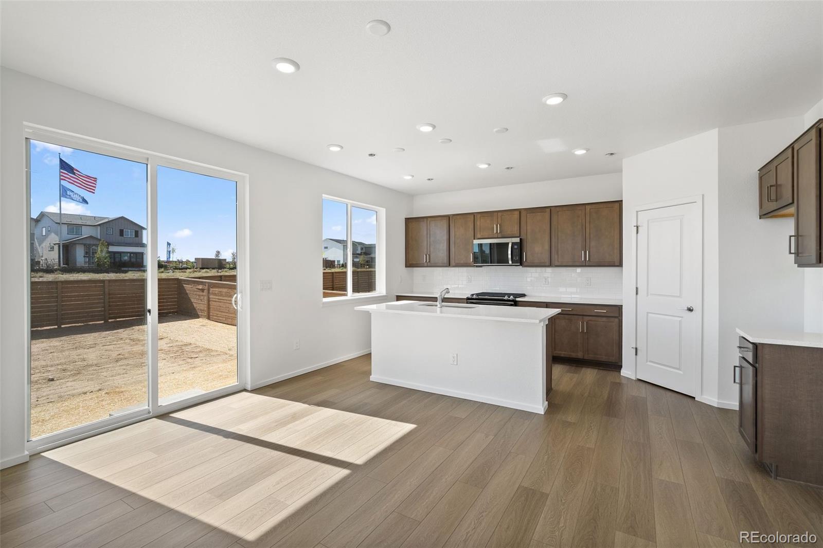 MLS Image #2 for 6760  utica avenue,firestone, Colorado