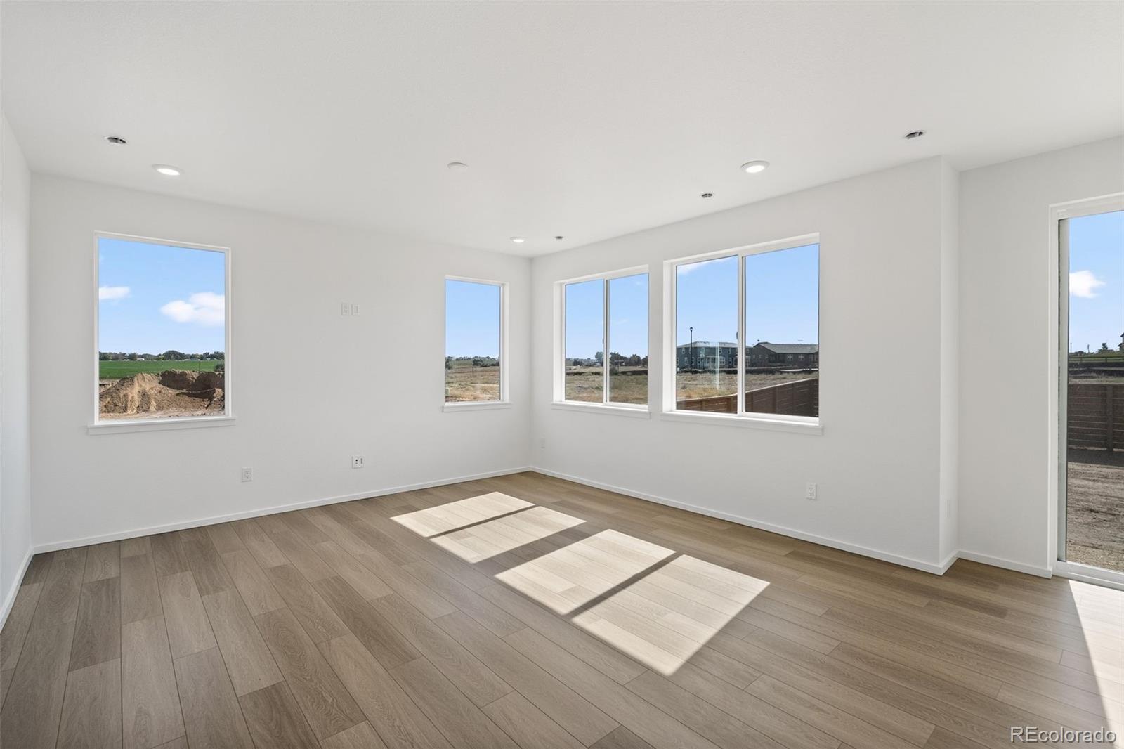 MLS Image #7 for 6760  utica avenue,firestone, Colorado