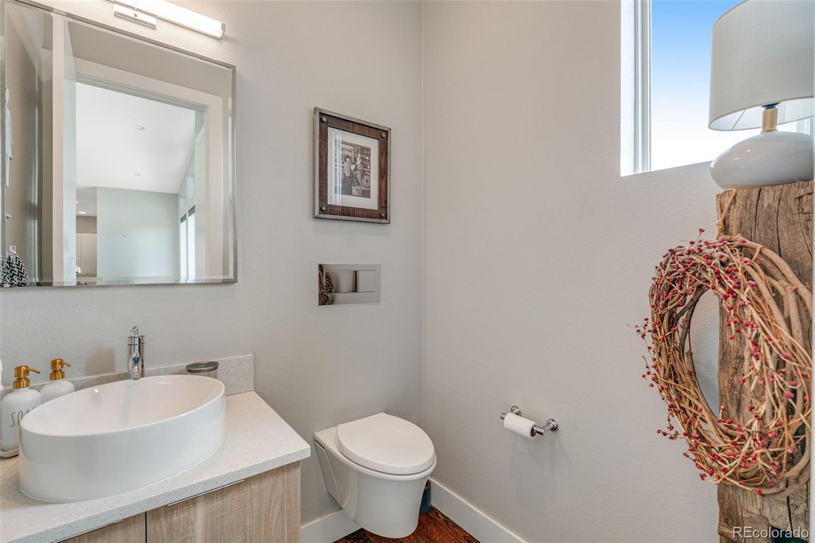 MLS Image #3 for 10  wilder lane,littleton, Colorado