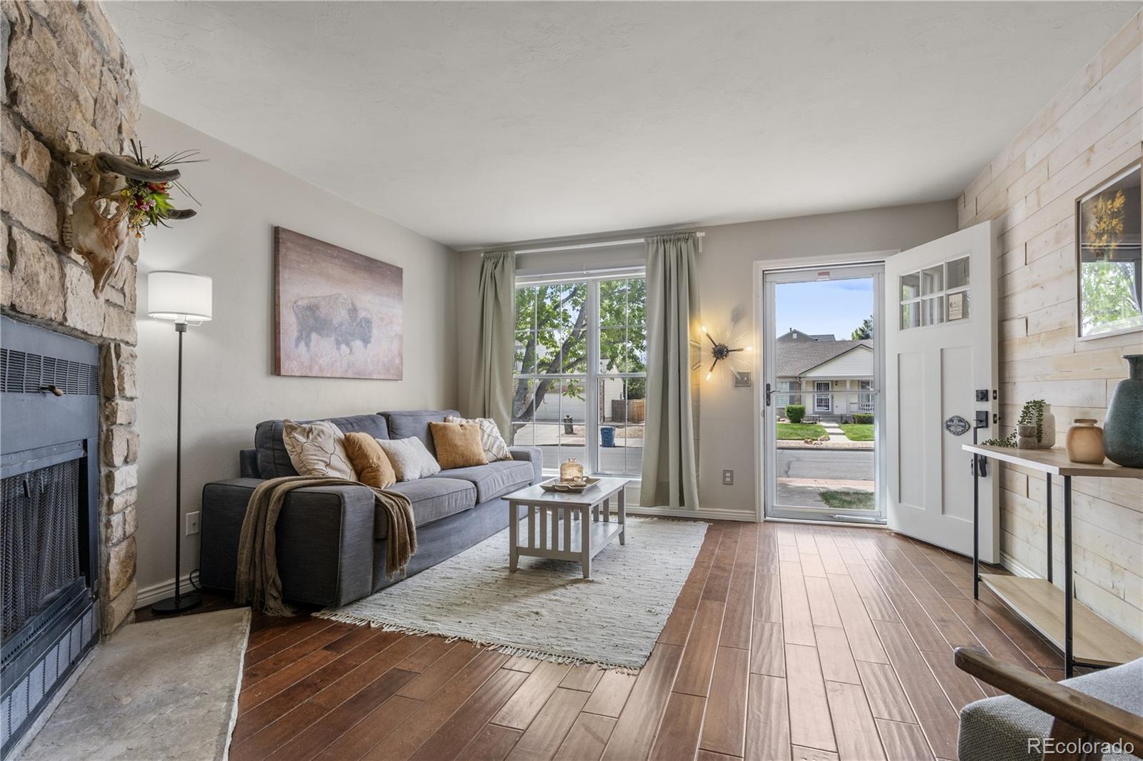 MLS Image #3 for 10895 w dartmouth avenue,lakewood, Colorado