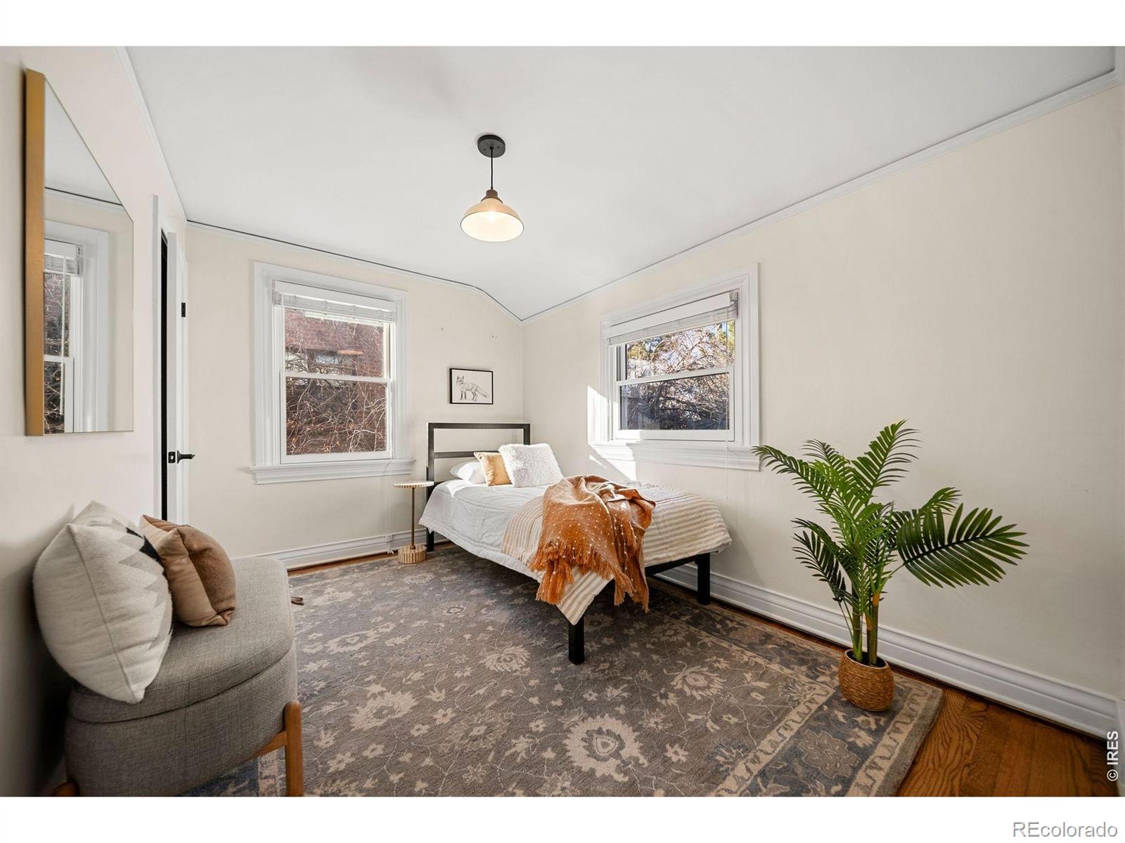 MLS Image #31 for 4949 e 6th ave pkwy,denver, Colorado