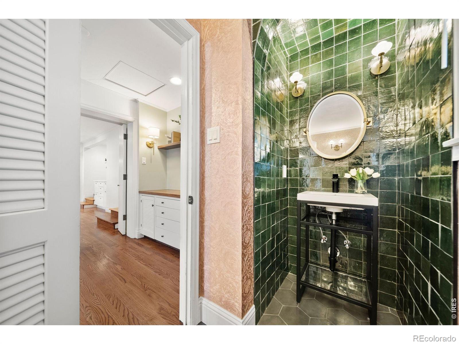 MLS Image #35 for 4949 e 6th ave pkwy,denver, Colorado