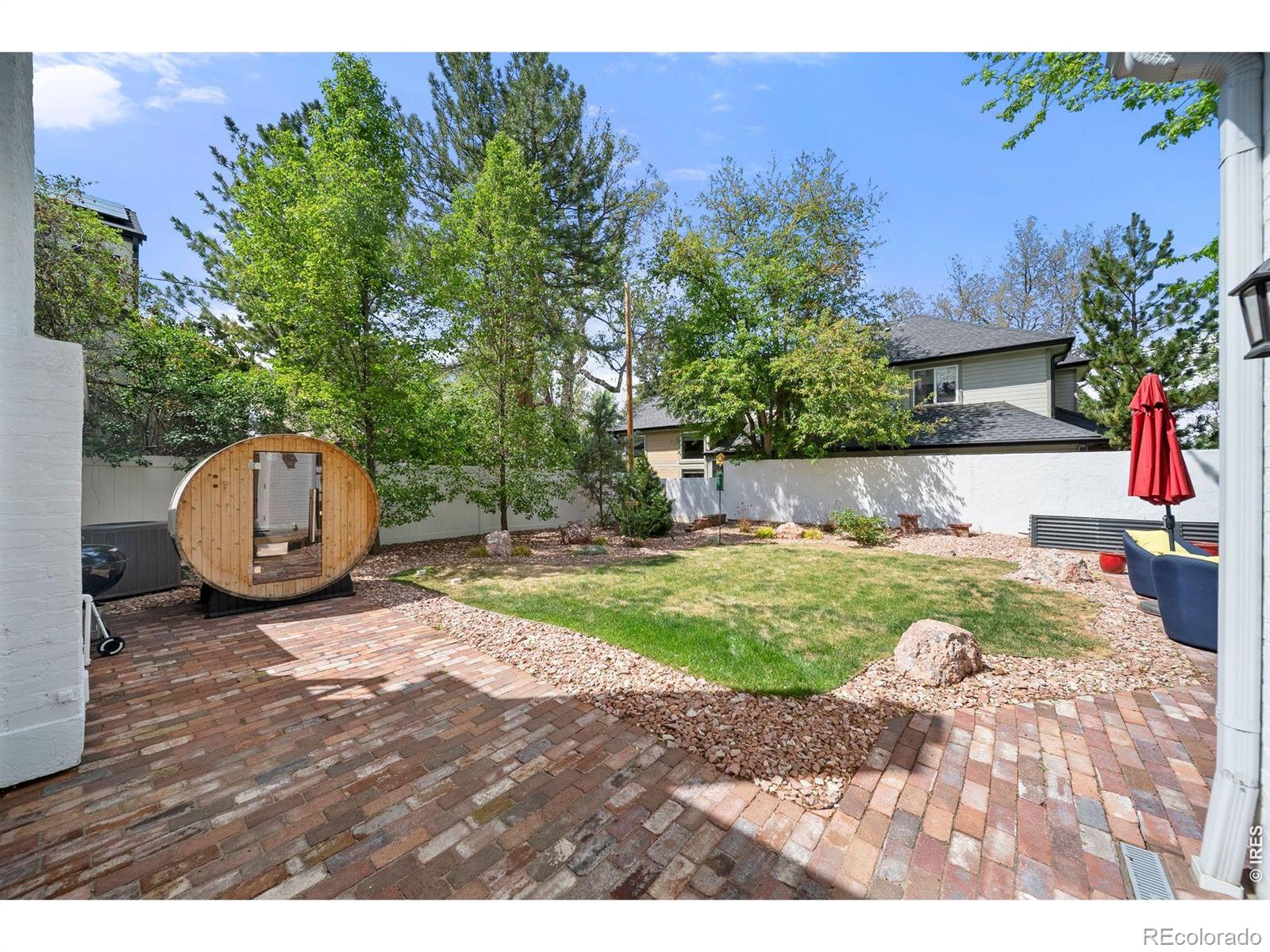 MLS Image #4 for 4949 e 6th ave pkwy,denver, Colorado