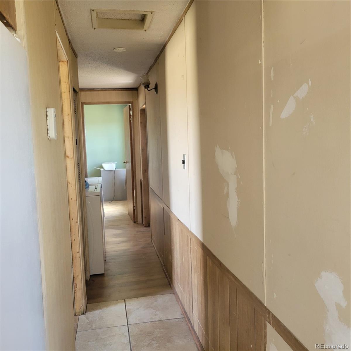 MLS Image #14 for 930  8th street,sanford, Colorado