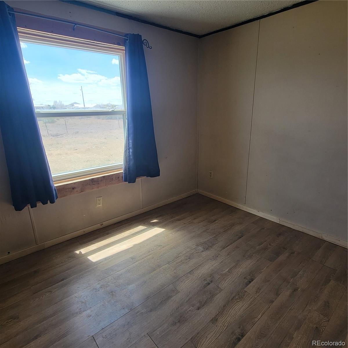 MLS Image #15 for 930  8th street,sanford, Colorado