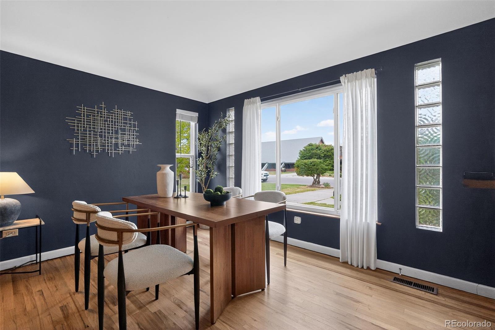 MLS Image #14 for 2621  leyden street,denver, Colorado