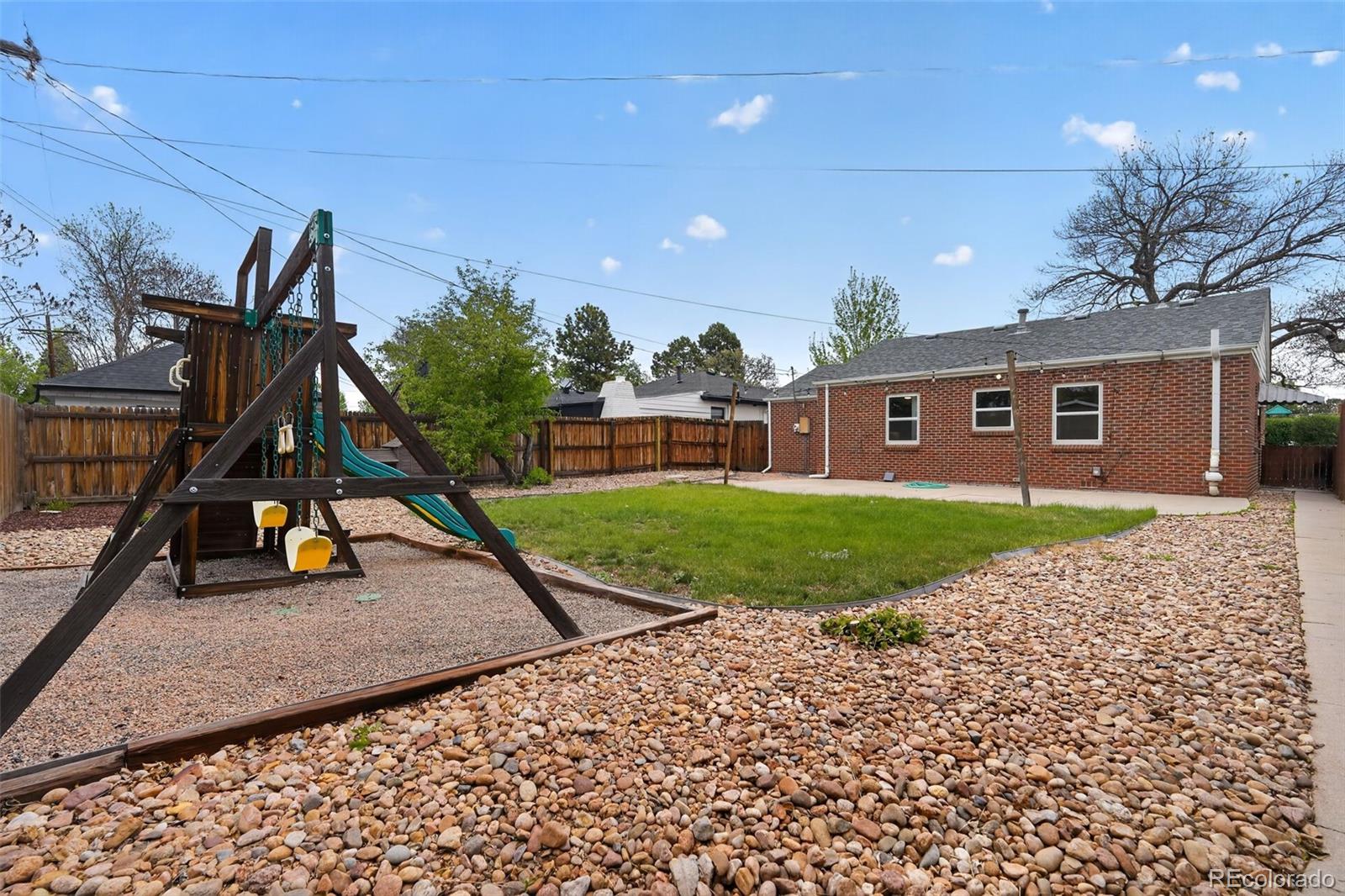 MLS Image #26 for 2621  leyden street,denver, Colorado
