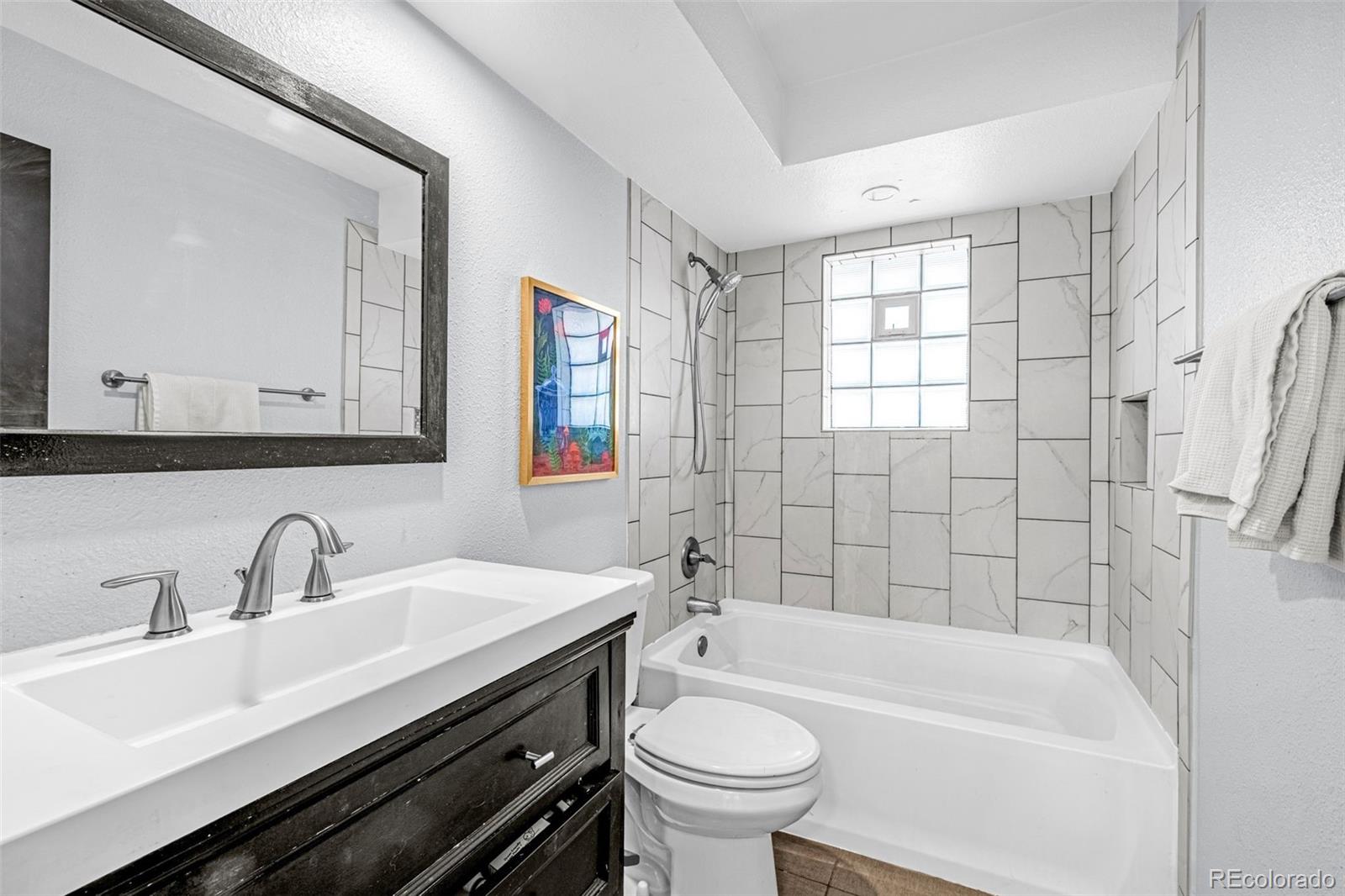 MLS Image #10 for 3351  jasmine street,denver, Colorado