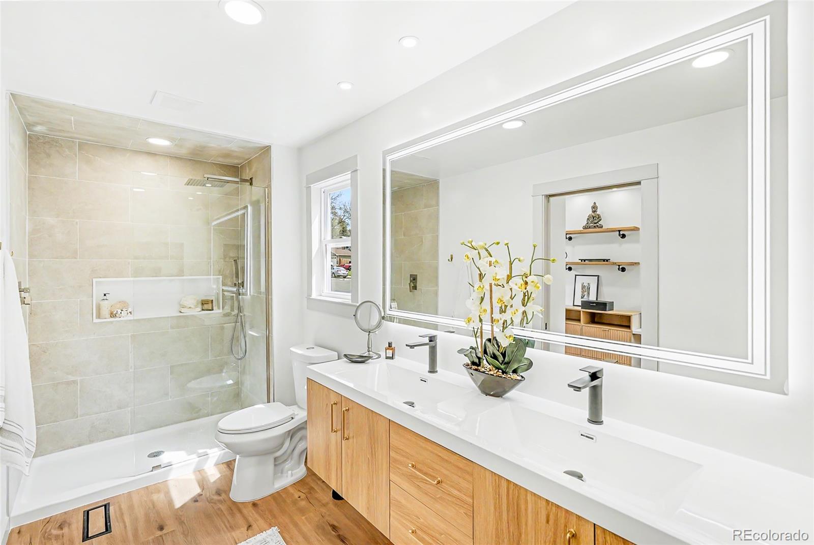 MLS Image #12 for 2541 s yarrow street,lakewood, Colorado