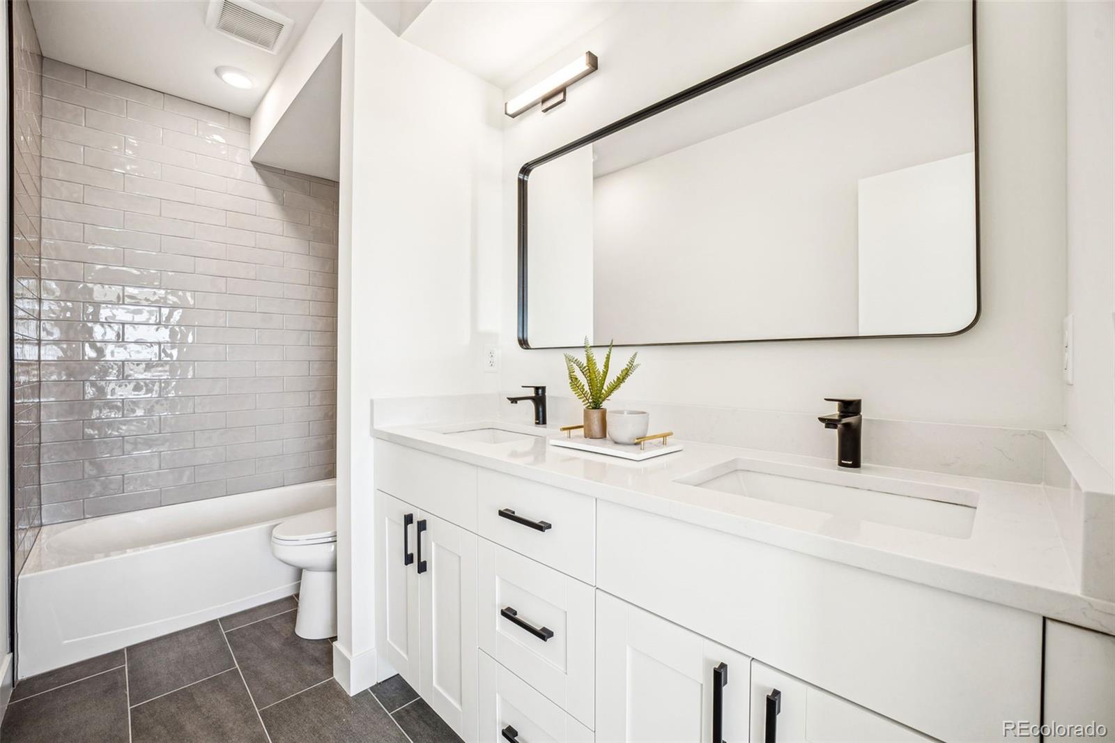 MLS Image #19 for 1422  pierce street,lakewood, Colorado