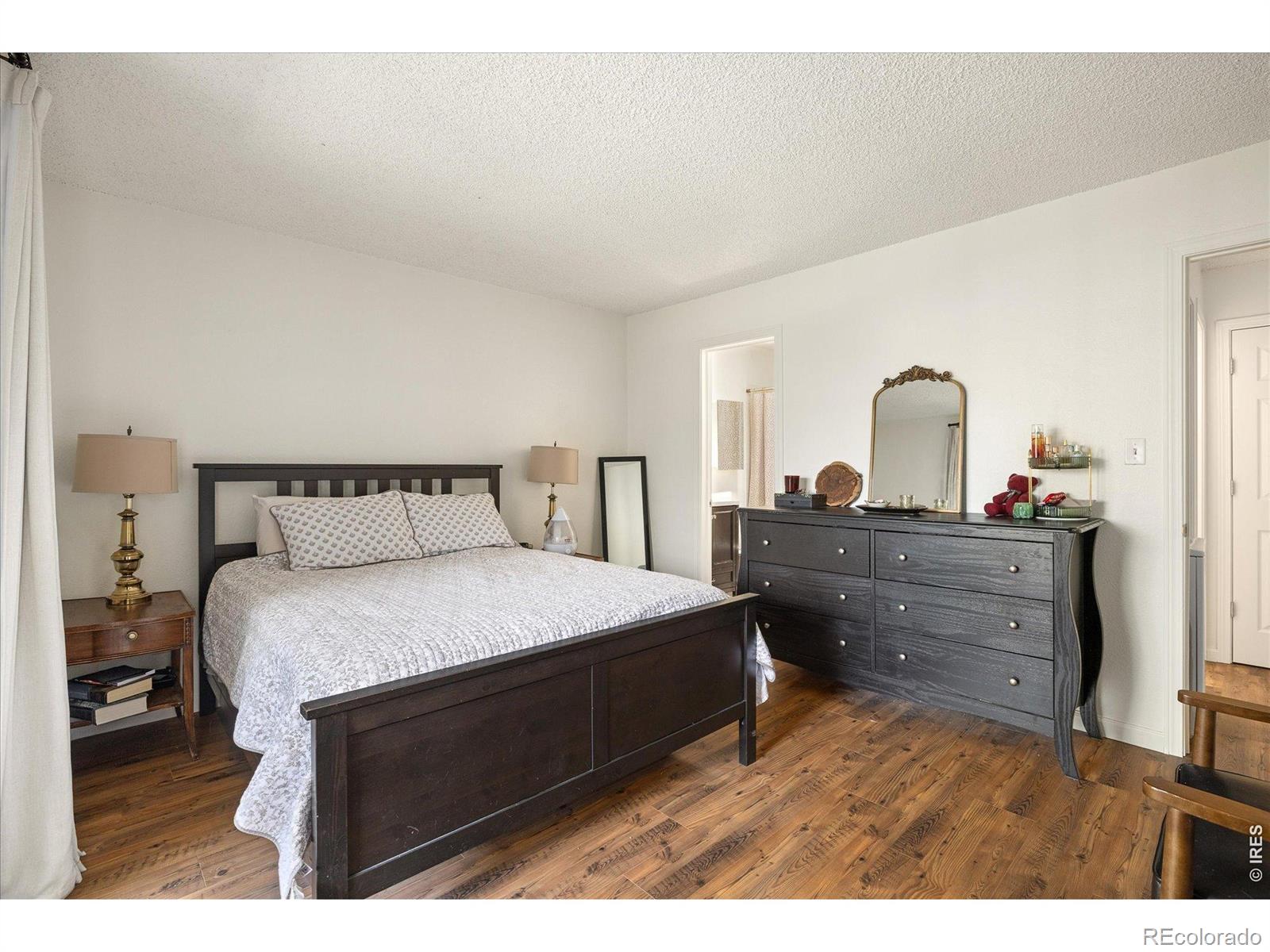 MLS Image #15 for 2939  shady hollow,boulder, Colorado