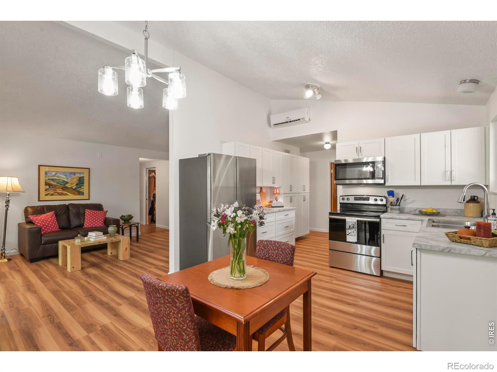 MLS Image #10 for 716 s longmont avenue,lafayette, Colorado