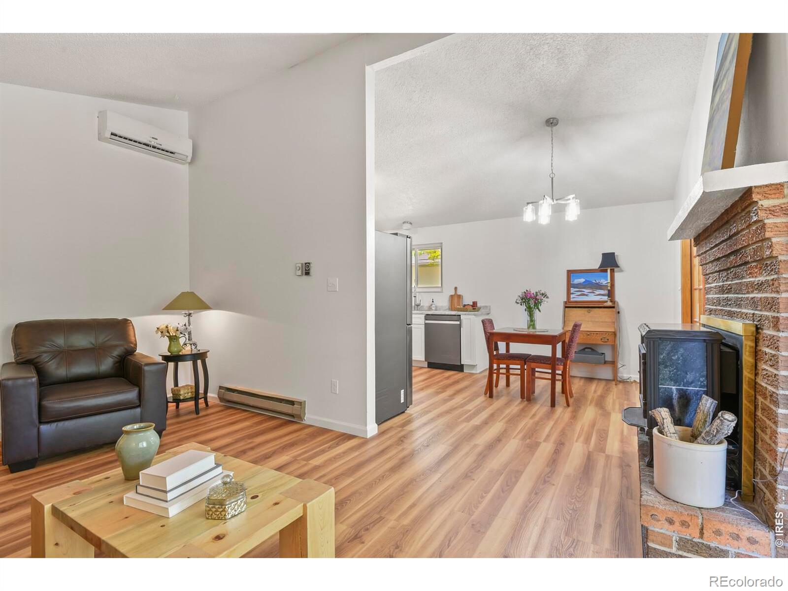 MLS Image #4 for 716 s longmont avenue,lafayette, Colorado