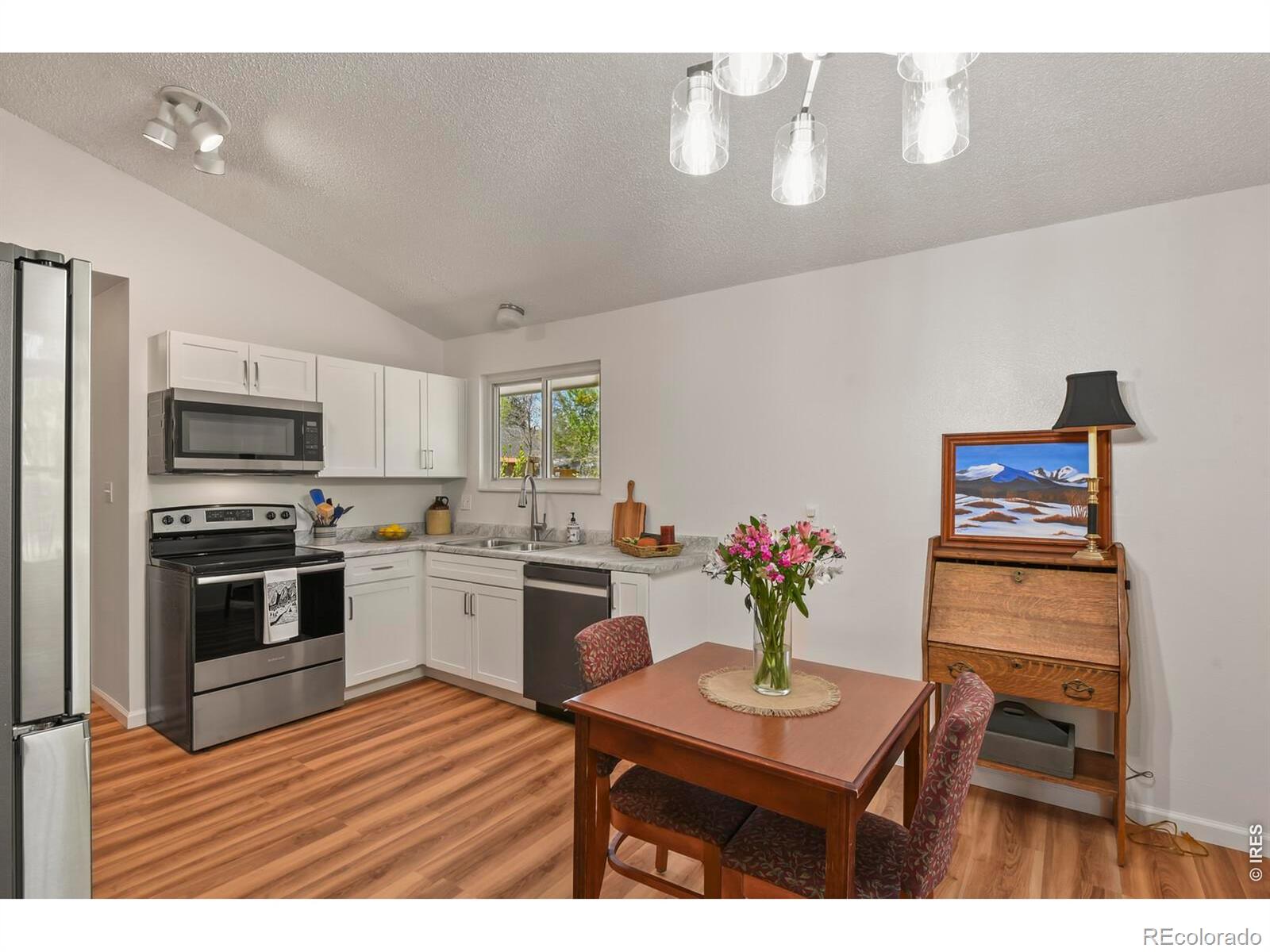 MLS Image #8 for 716 s longmont avenue,lafayette, Colorado