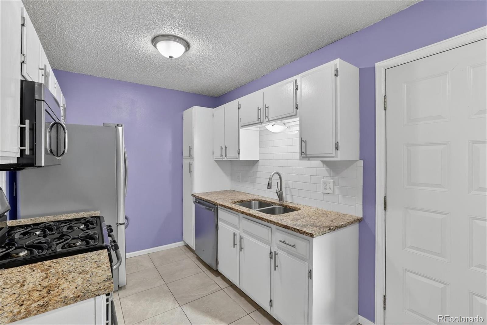 MLS Image #9 for 1537 s owens street,denver, Colorado