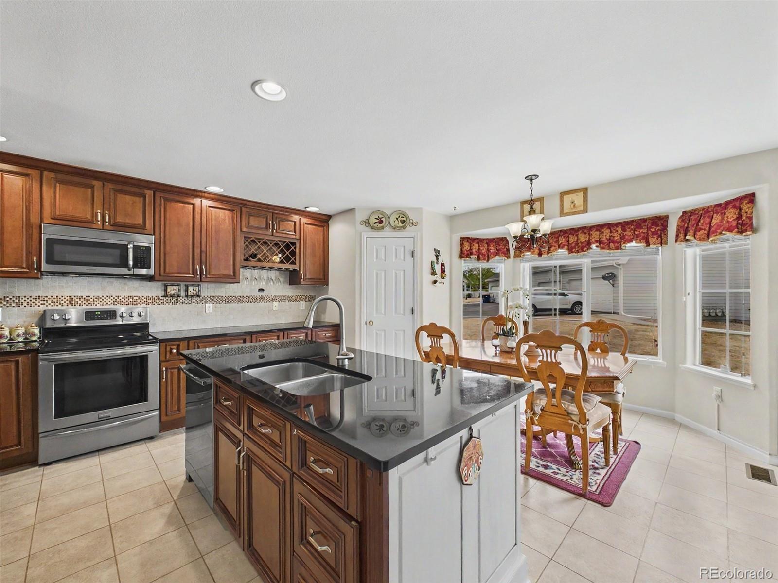 MLS Image #9 for 25  lindenwood circle,johnstown, Colorado
