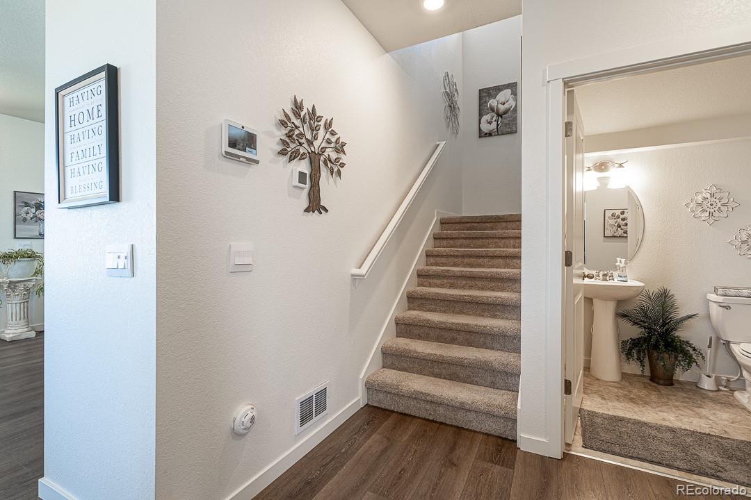MLS Image #10 for 28264 e 8th place,watkins, Colorado