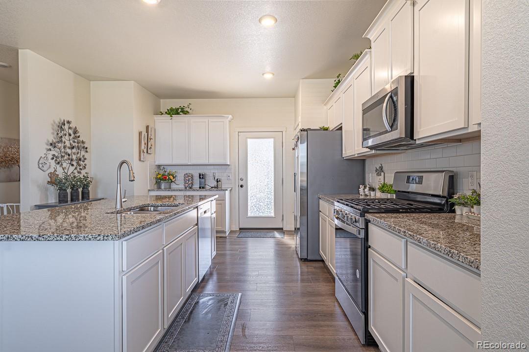 MLS Image #11 for 28264 e 8th place,watkins, Colorado