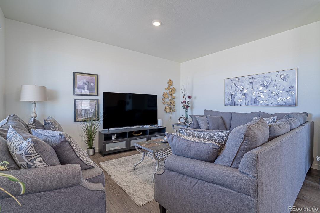 MLS Image #2 for 28264 e 8th place,watkins, Colorado