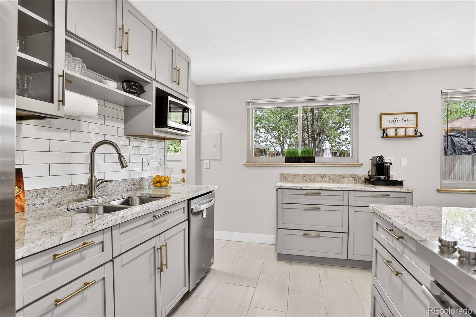 MLS Image #8 for 5430 s lakeview way,littleton, Colorado