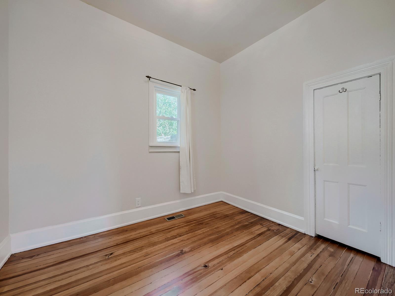 MLS Image #10 for 2730 w 45th avenue,denver, Colorado