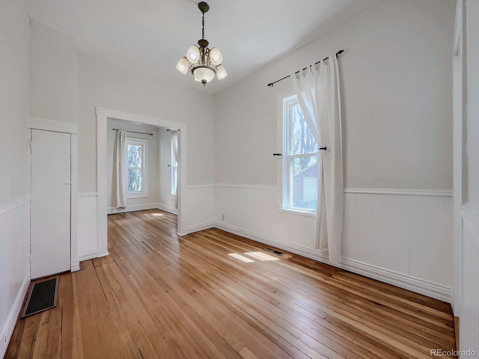MLS Image #6 for 2730 w 45th avenue,denver, Colorado