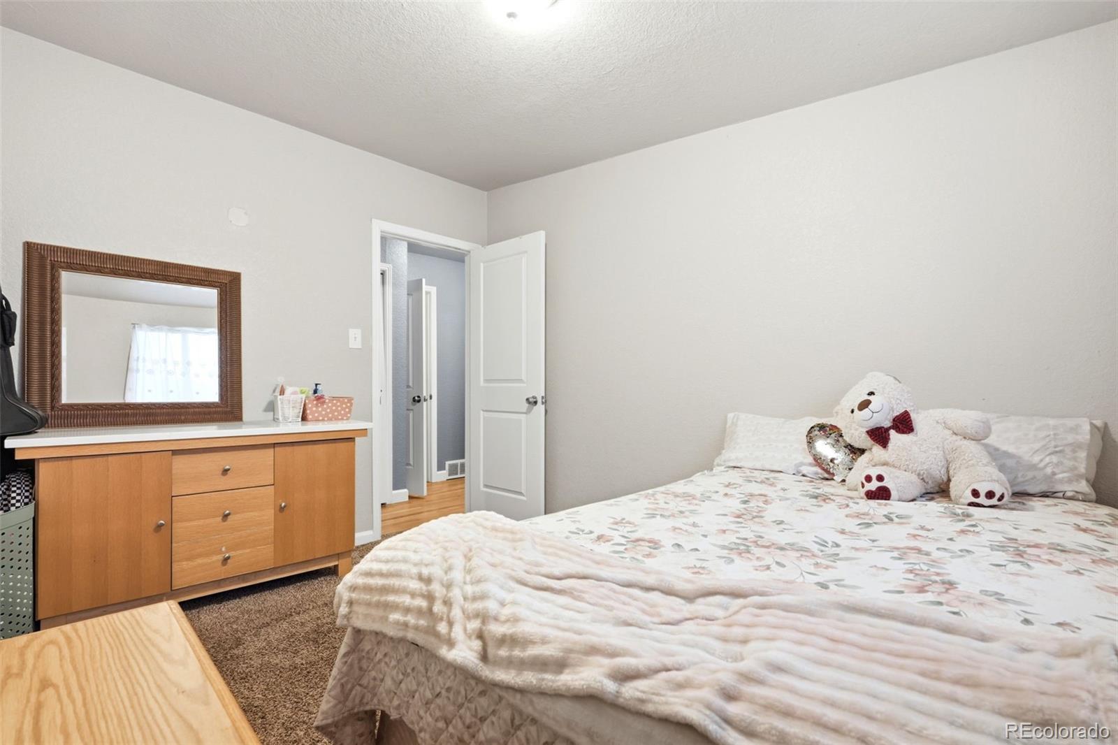 MLS Image #14 for 1225  dallas street,aurora, Colorado