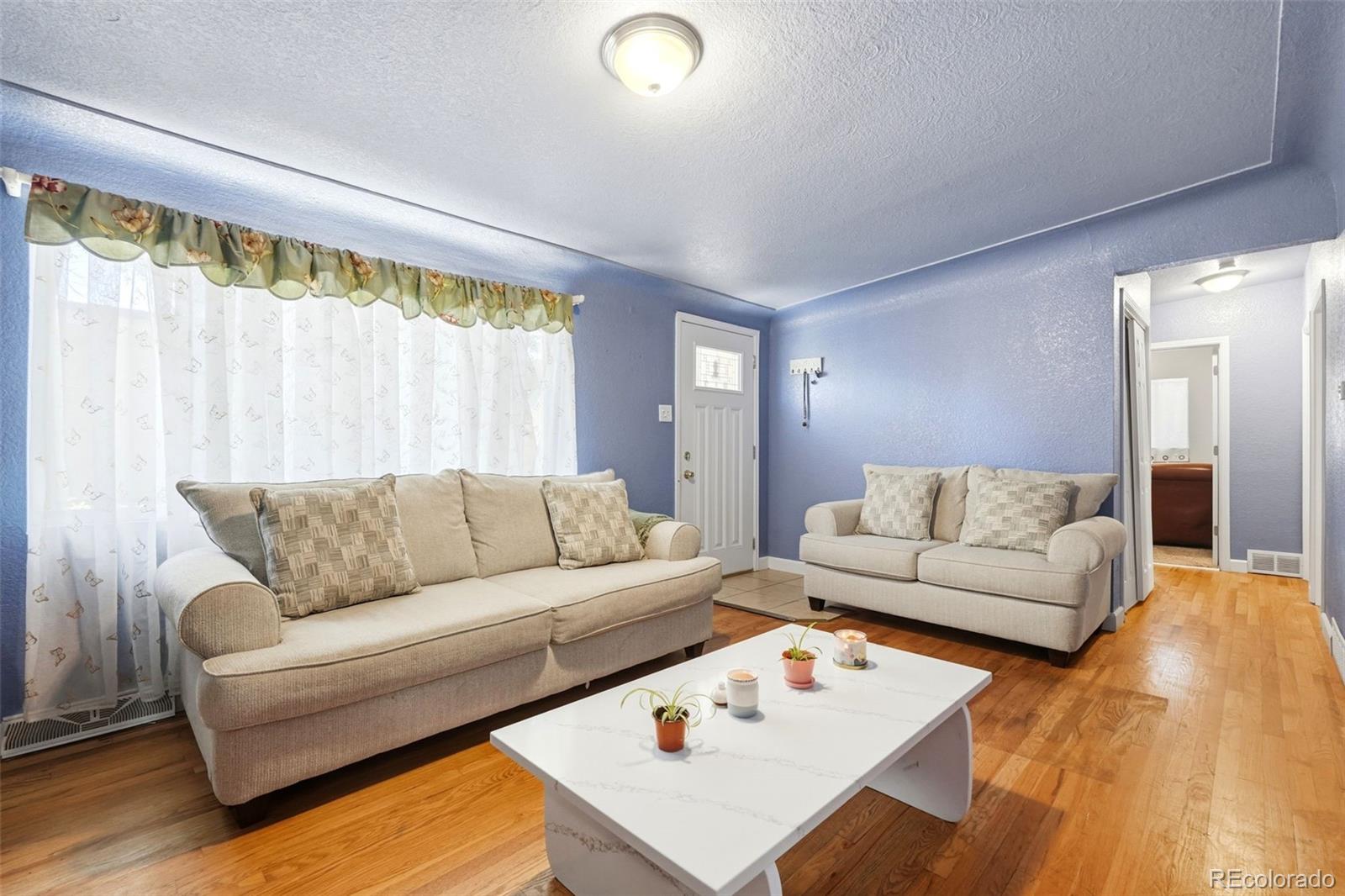 MLS Image #3 for 1225  dallas street,aurora, Colorado