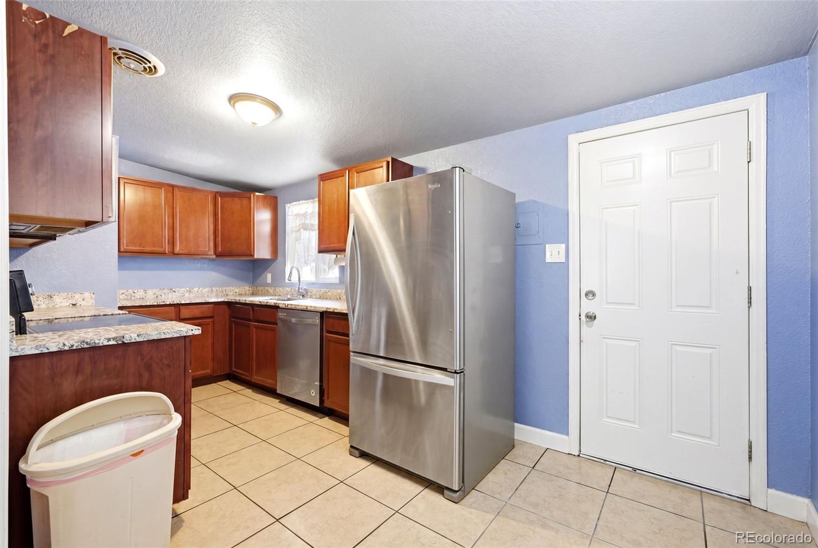MLS Image #4 for 1225  dallas street,aurora, Colorado