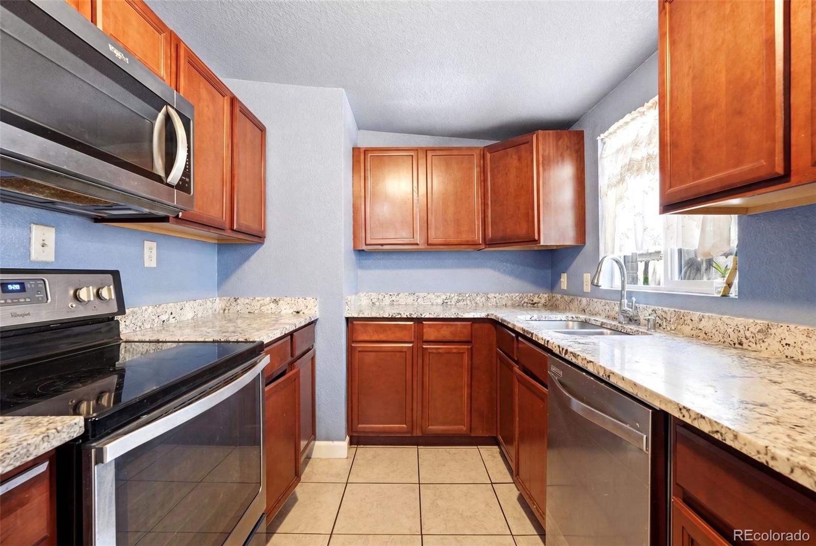 MLS Image #6 for 1225  dallas street,aurora, Colorado