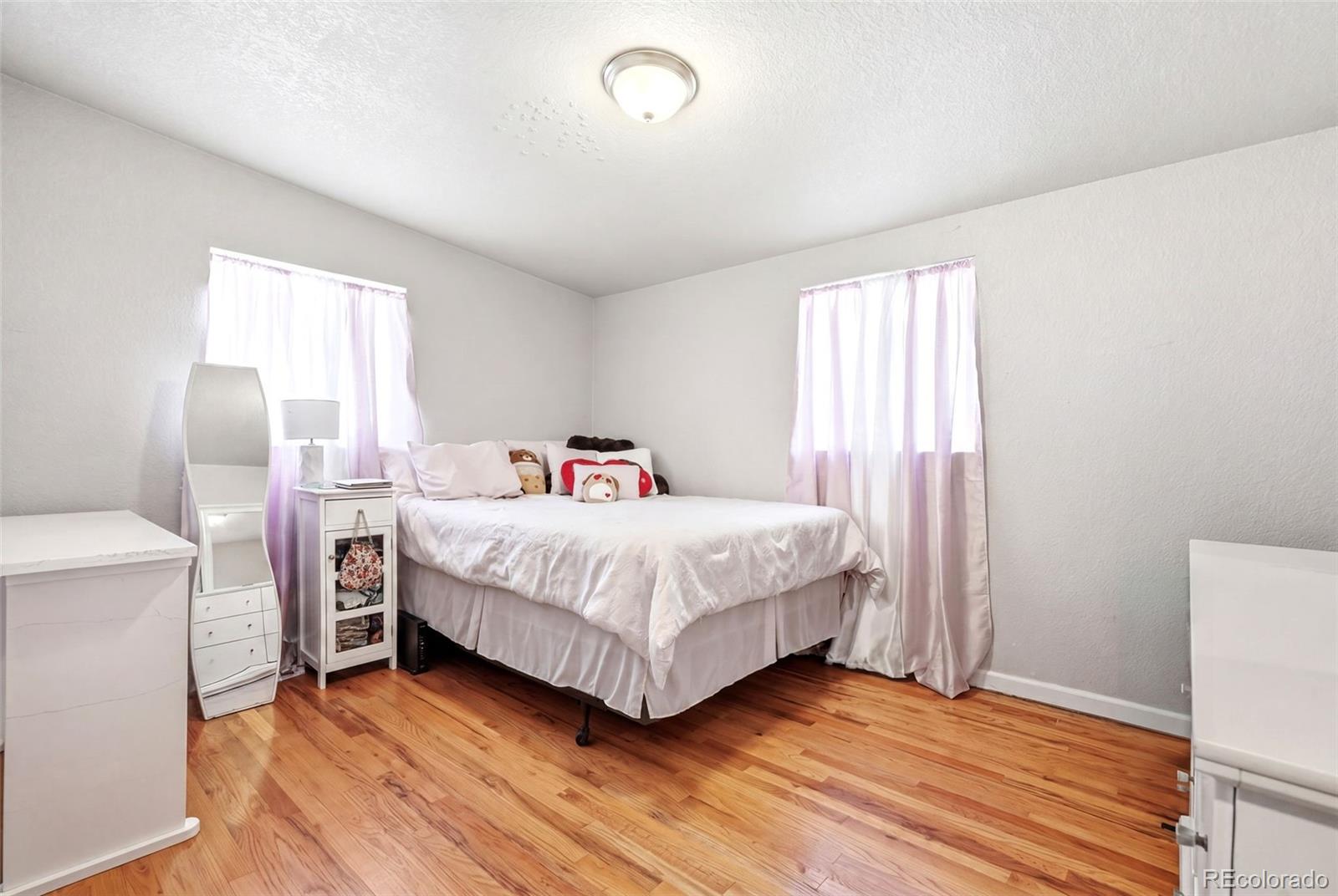 MLS Image #9 for 1225  dallas street,aurora, Colorado