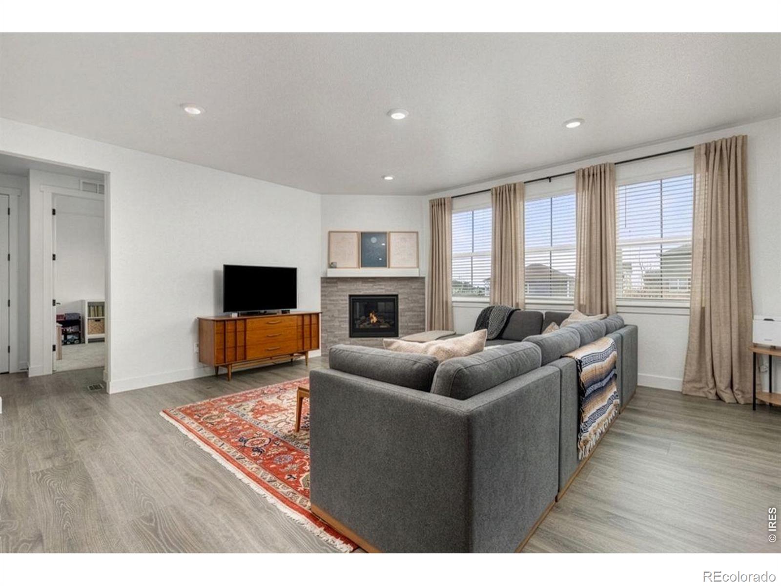 MLS Image #8 for 1710  westport avenue,berthoud, Colorado