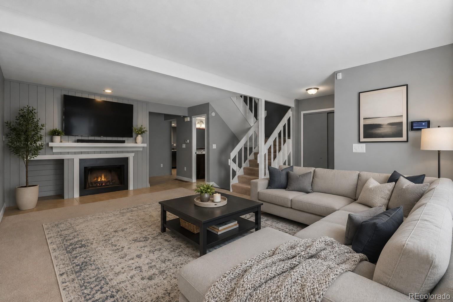 MLS Image #6 for 12615 w bayaud avenue,lakewood, Colorado