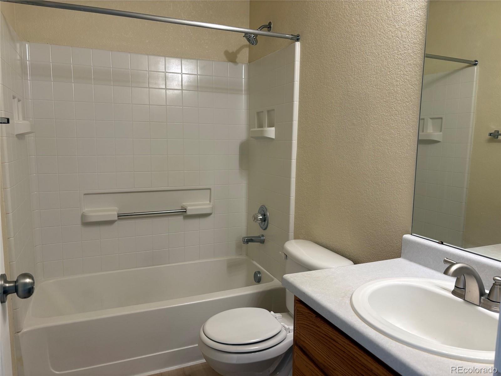 MLS Image #10 for 8167 s norfolk street,englewood, Colorado