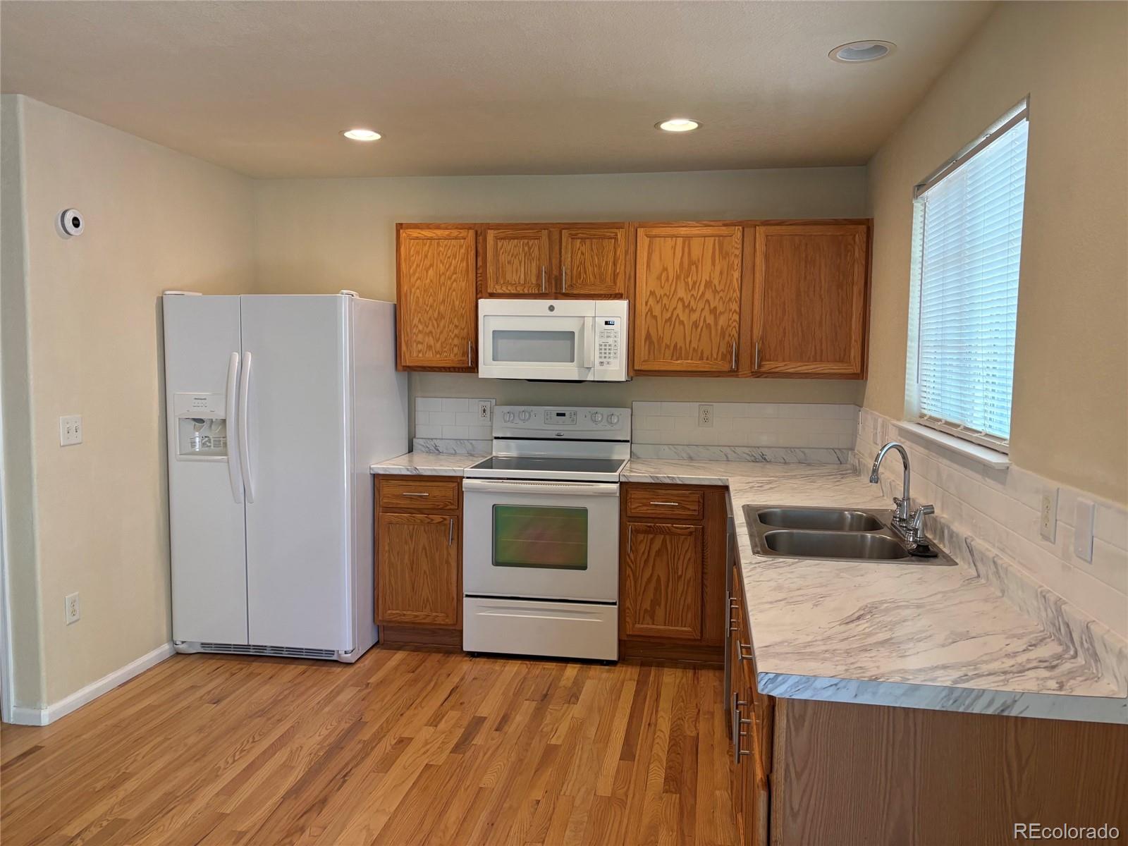 MLS Image #6 for 8167 s norfolk street,englewood, Colorado