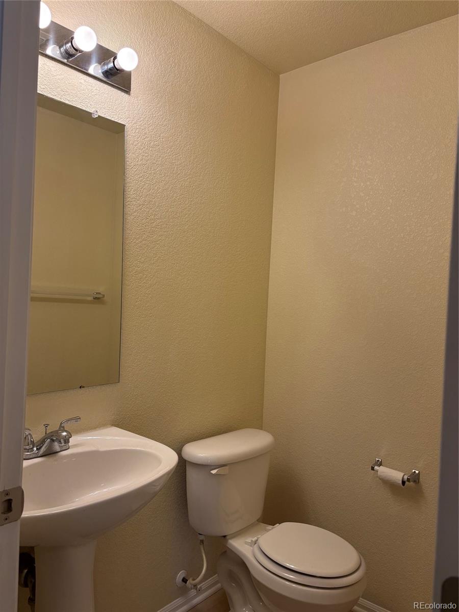 MLS Image #8 for 8167 s norfolk street,englewood, Colorado