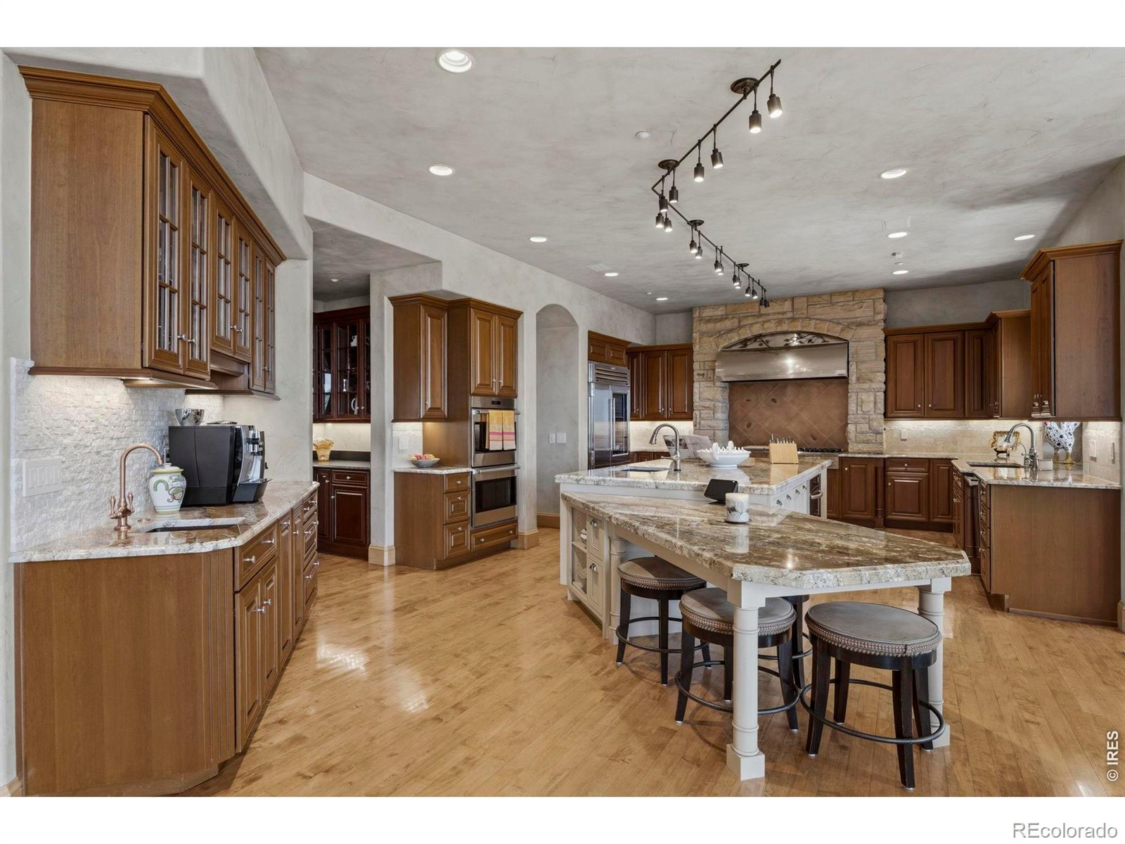 MLS Image #17 for 6303  snowberry lane,niwot, Colorado