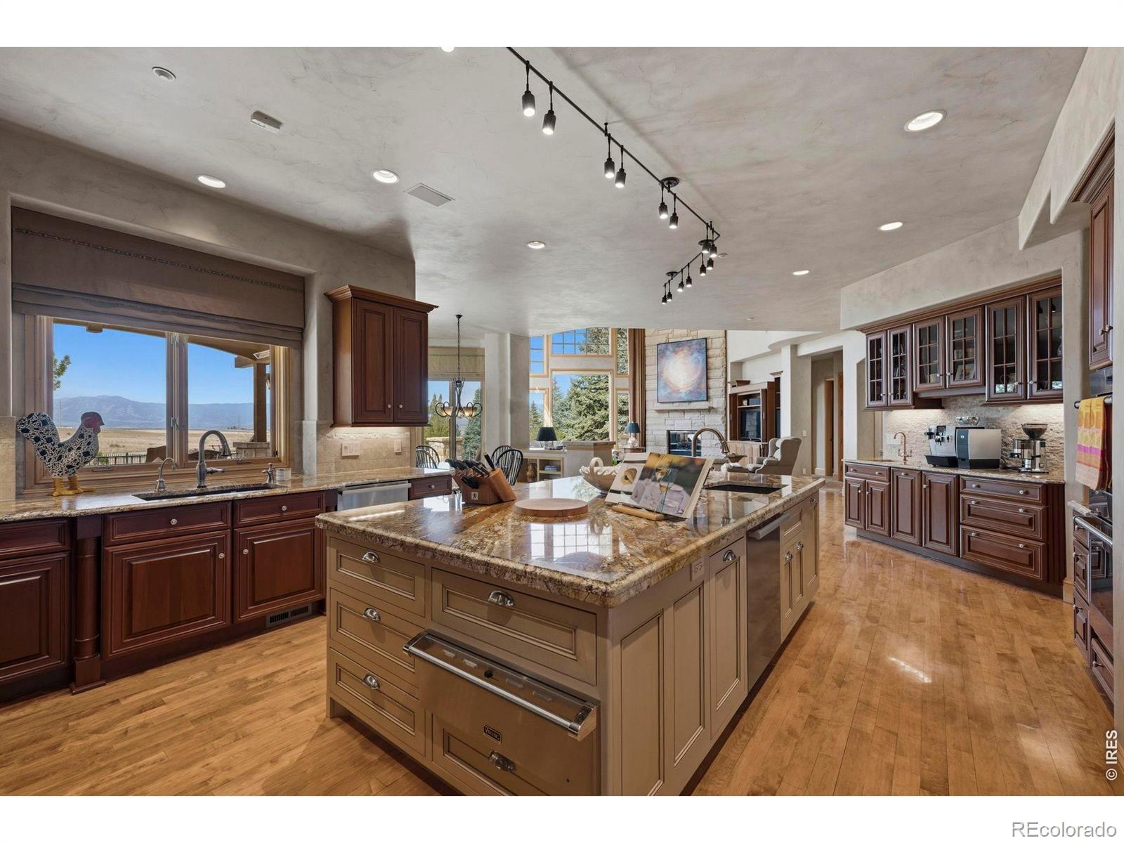 MLS Image #19 for 6303  snowberry lane,niwot, Colorado
