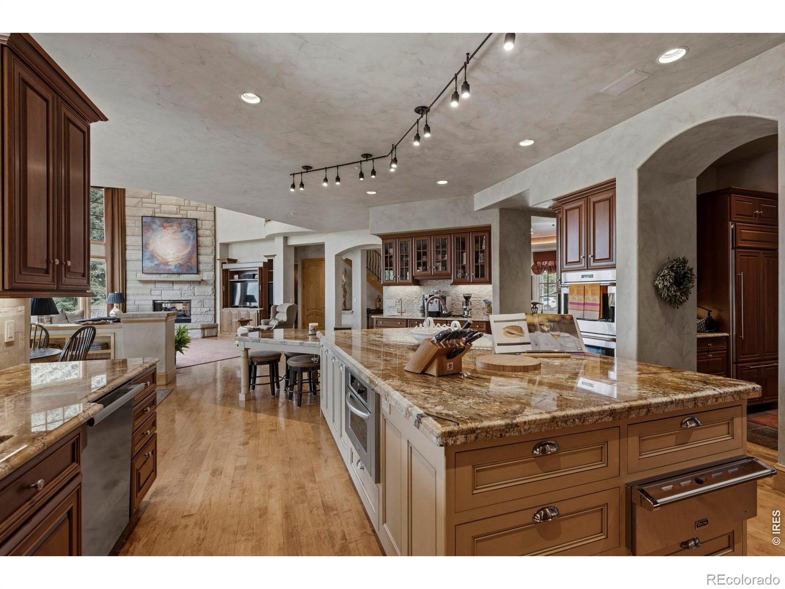 MLS Image #22 for 6303  snowberry lane,niwot, Colorado