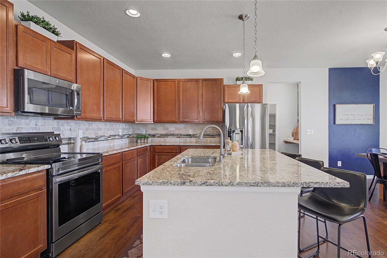 MLS Image #6 for 12281  village circle,brighton, Colorado
