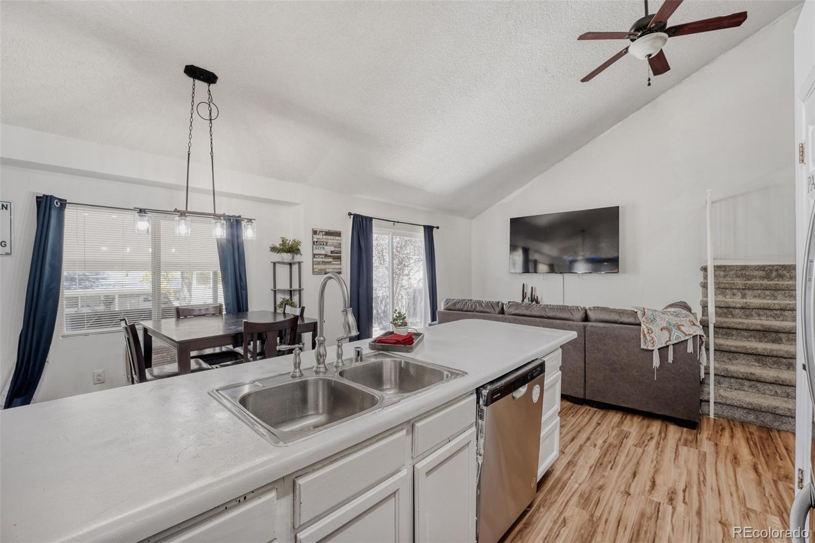 MLS Image #11 for 19713 e girard avenue,aurora, Colorado