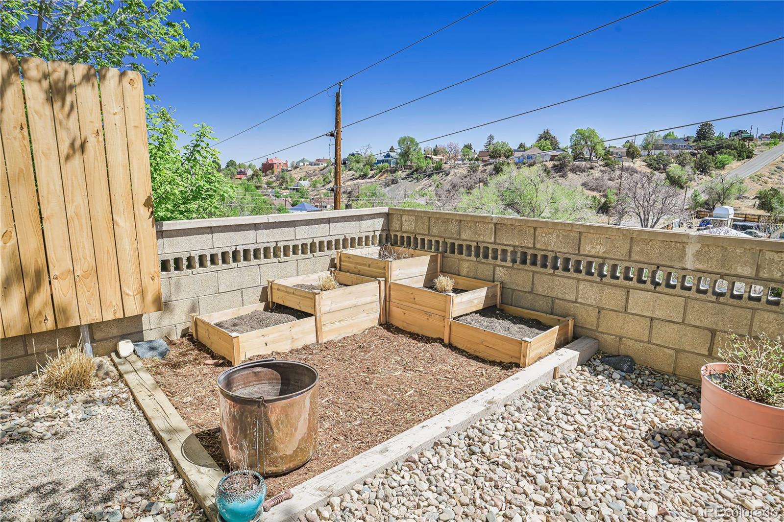 MLS Image #37 for 1008  grant avenue,trinidad, Colorado