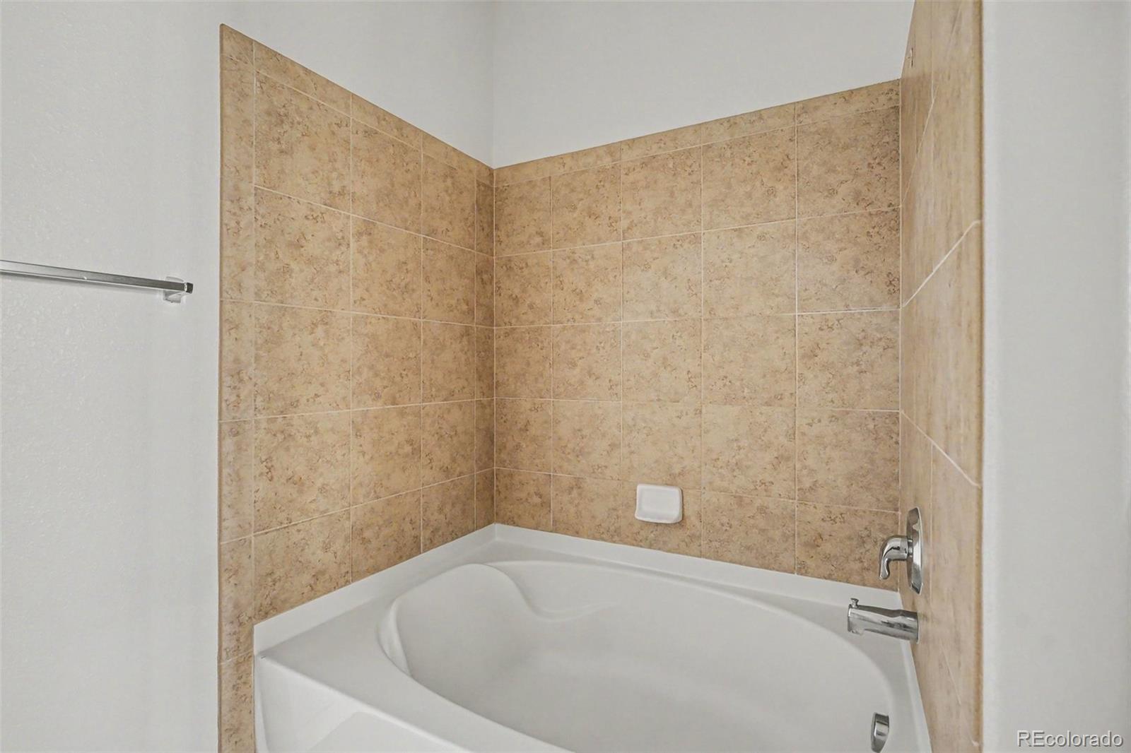 MLS Image #16 for 4100  albion street,denver, Colorado