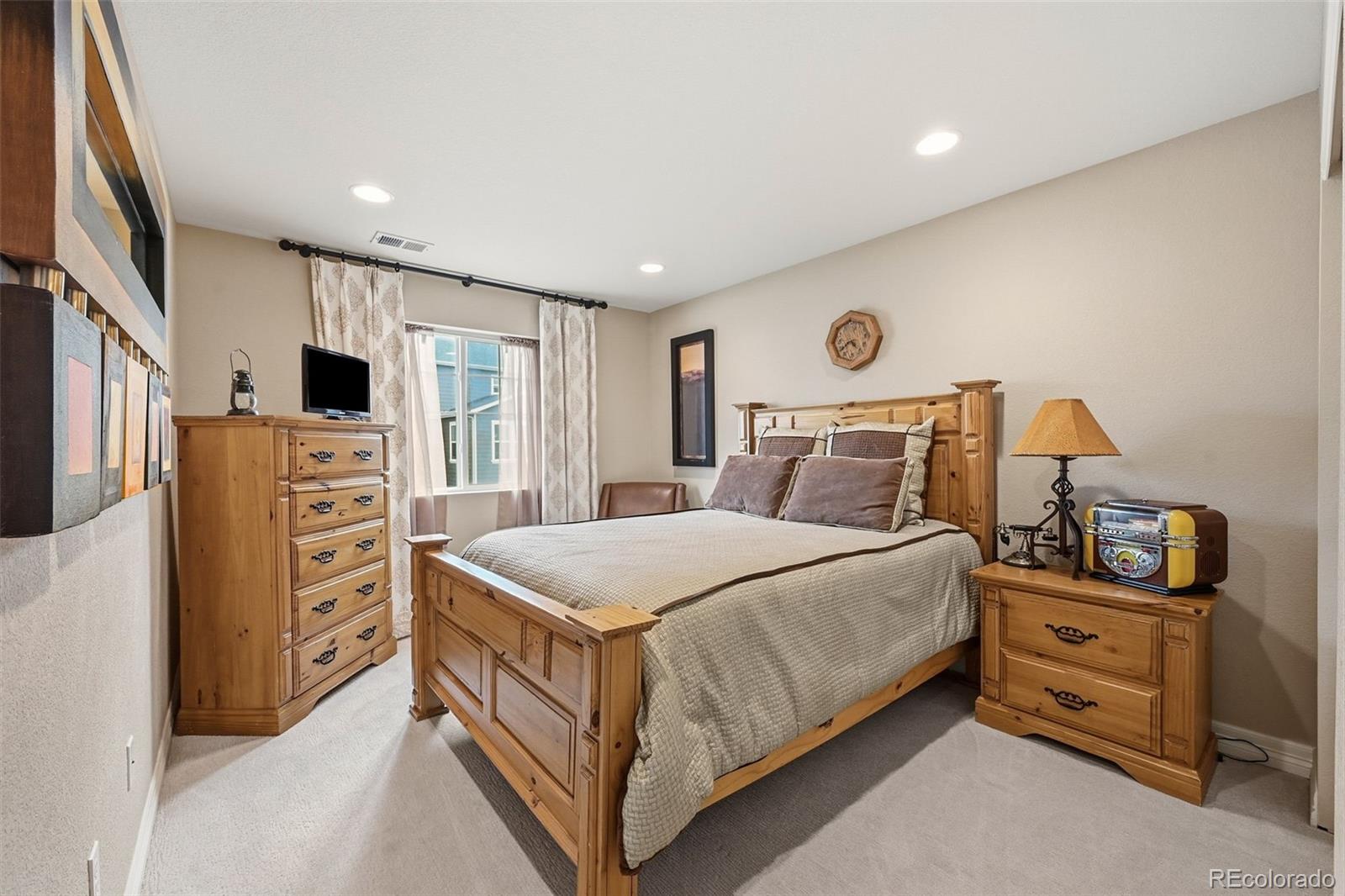 MLS Image #19 for 21694 e stanford circle,aurora, Colorado