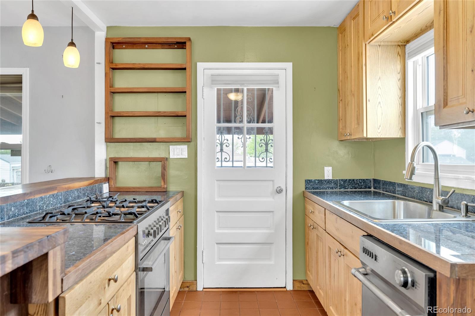 MLS Image #8 for 4410  raritan street,denver, Colorado