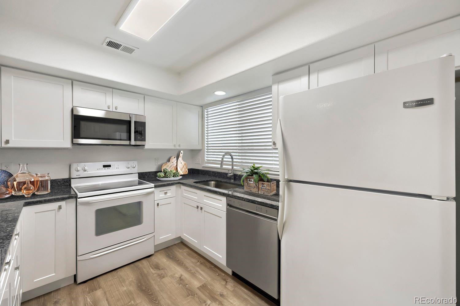 MLS Image #18 for 12024  leyden street,brighton, Colorado