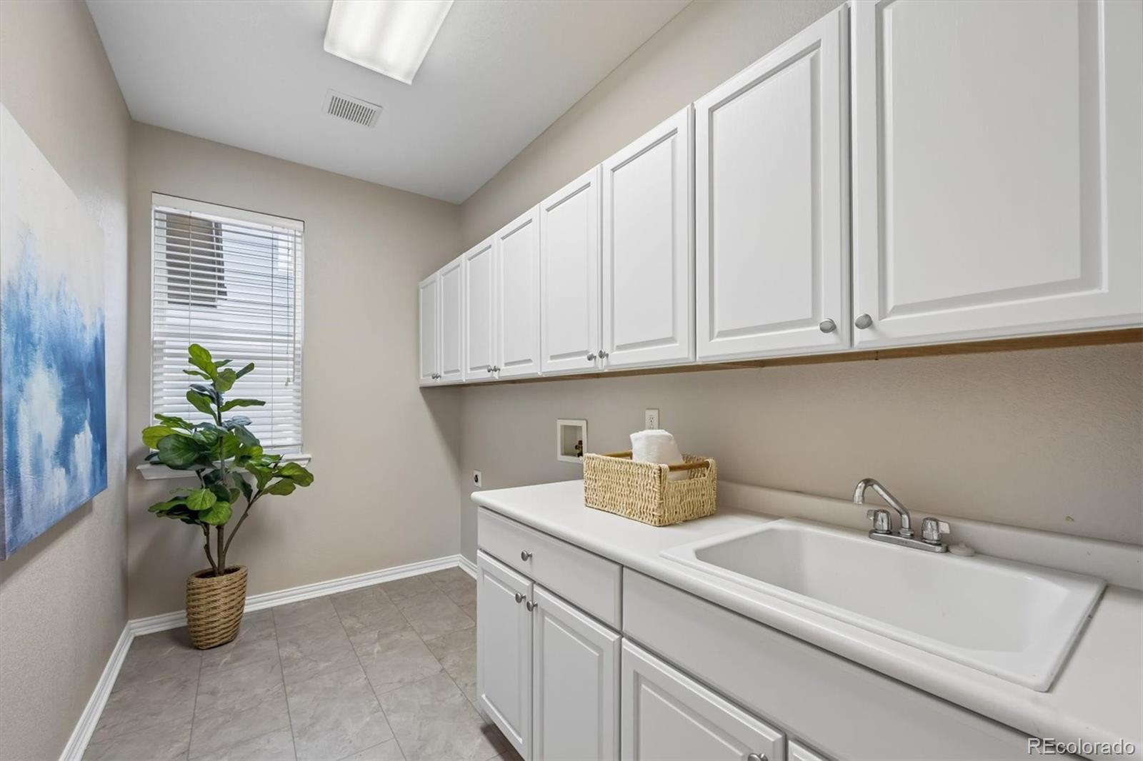 MLS Image #23 for 10230  fairgate way,highlands ranch, Colorado