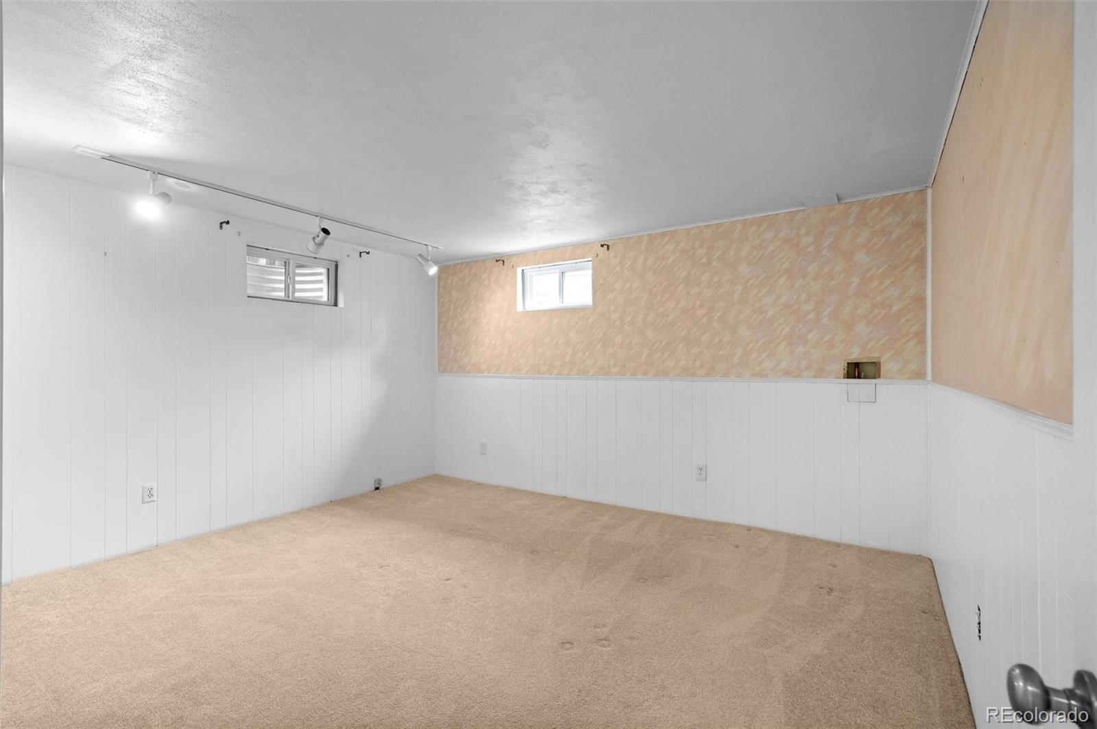 MLS Image #32 for 3761 s eaton street,denver, Colorado