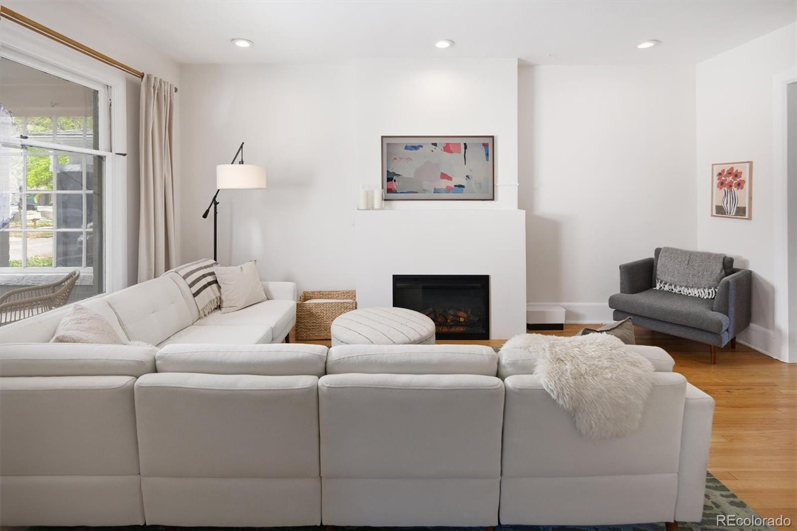 MLS Image #10 for 216 n sherman street,denver, Colorado