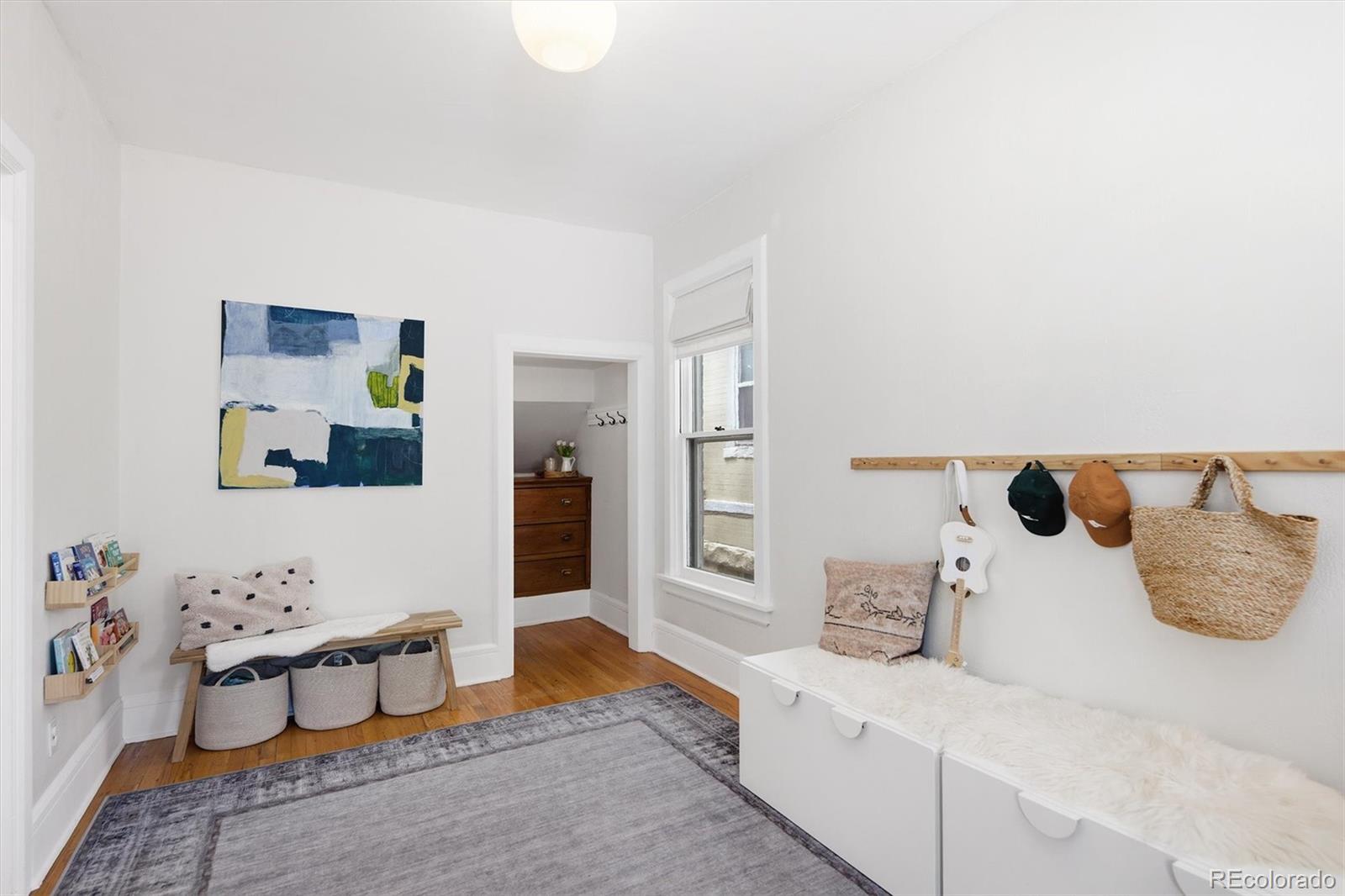 MLS Image #6 for 216 n sherman street,denver, Colorado